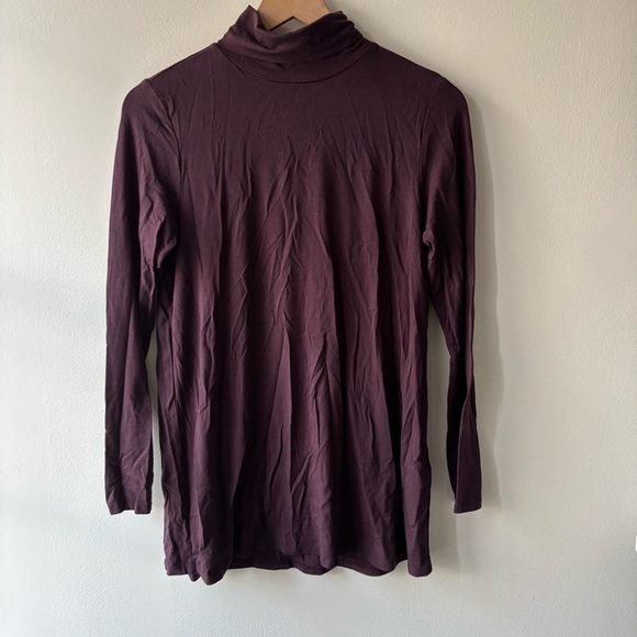 Eileen Fisher Cassis Jersey Turtle Neck Long Tunic Tee Top Blouse Sz XS - Picture 1 of 5